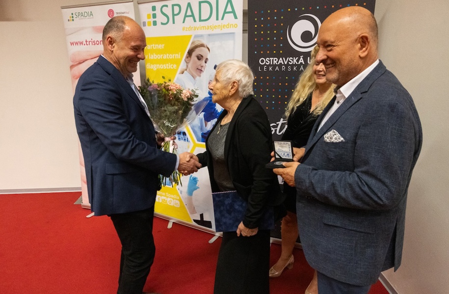 Genetika změnila medicínu. Ostravské symposium připomnělo osobnost, která stála u jejích začátků na severní Moravě