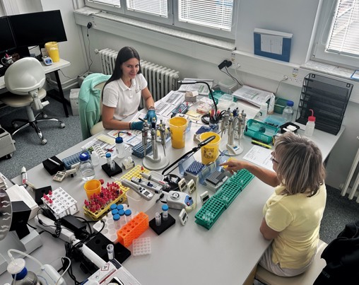 Laboratoř průtokové cytometrie SPADIA je klíčovým partnerem průlomového výzkumu léčby mnohočetného myelomu